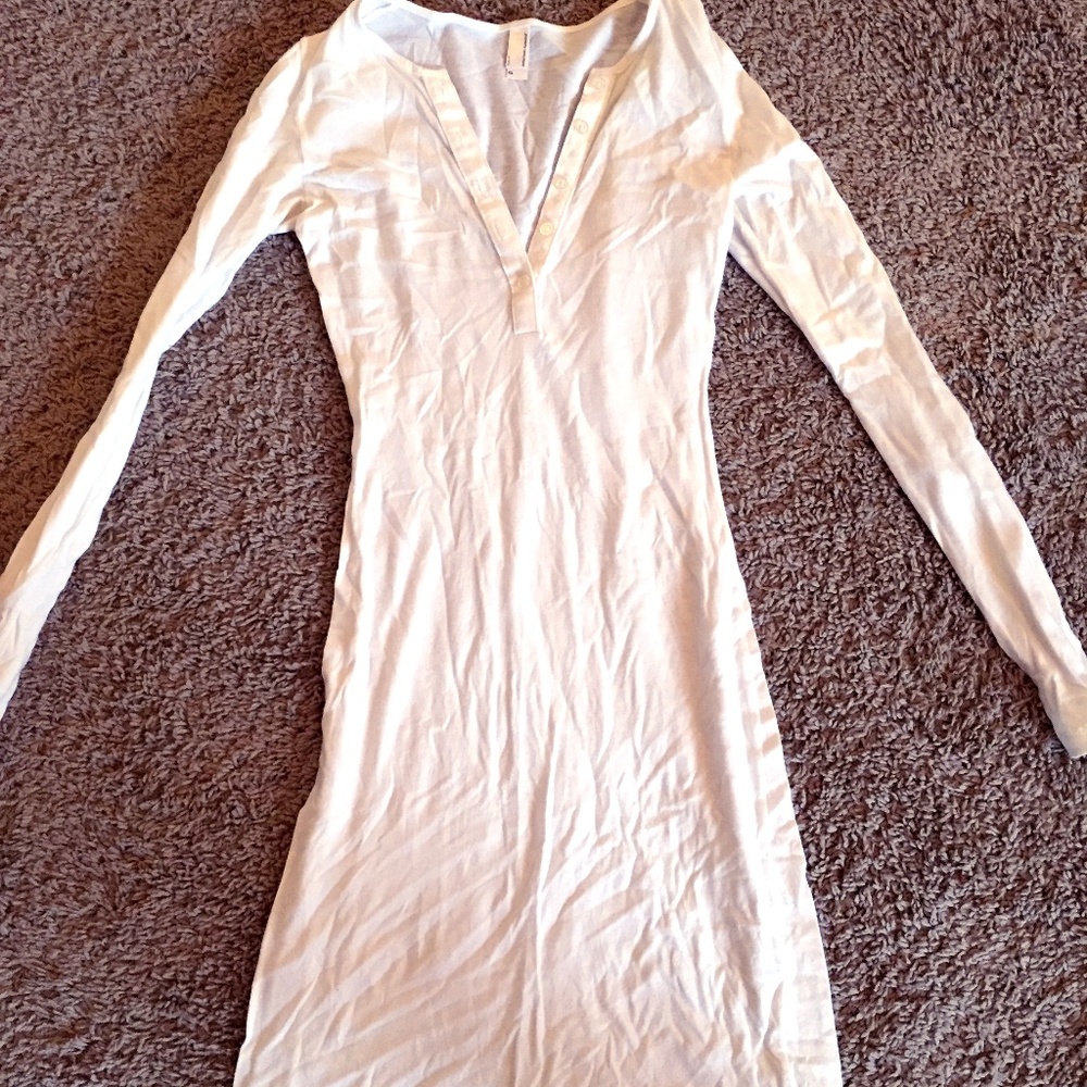 Long Sleeve White Dress w/ button collar